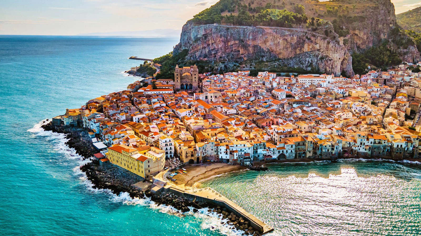 Beautiful 3 BHK Apartment in Prime Location